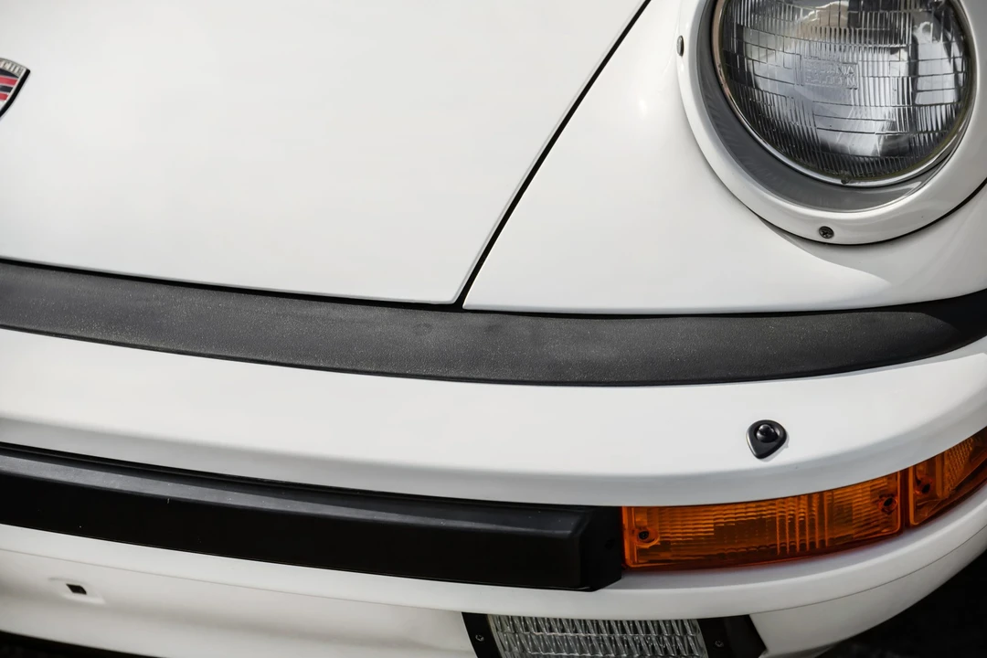 1984 Porsche 911 Carrera 3.2 - Image 15 of 31