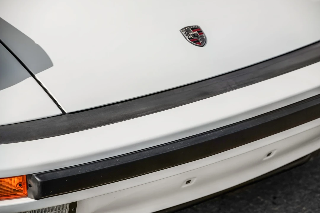 1984 Porsche 911 Carrera 3.2 - Image 23 of 31