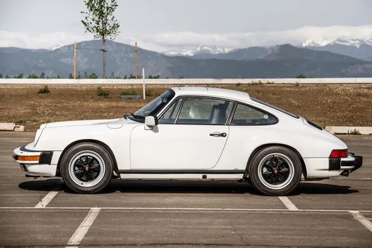 1984 Porsche 911 Carrera 3.2 - Image 2 of 31