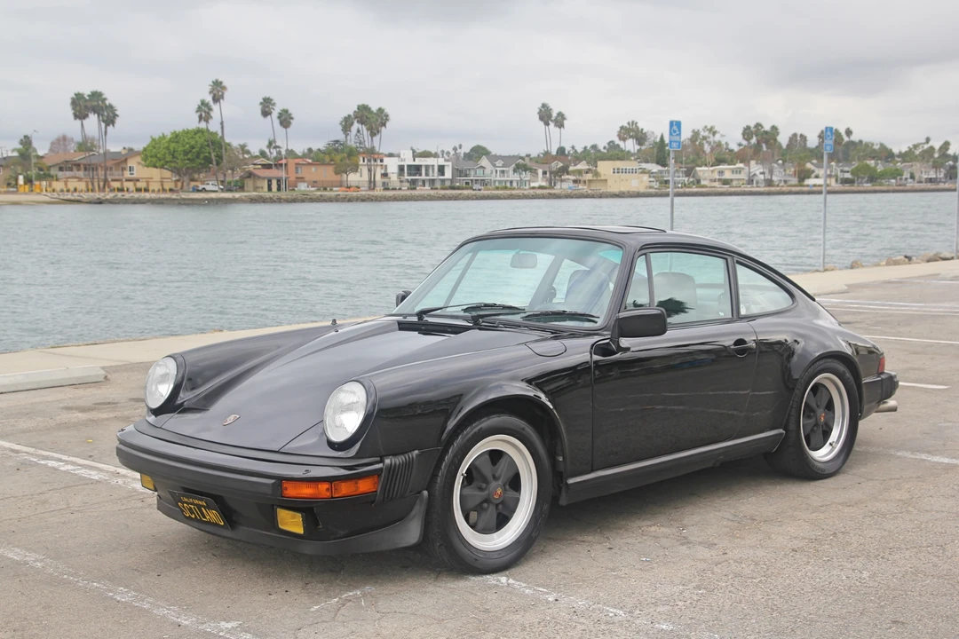 1984 Porsche 911 Carrera 3.2 - Image 6 of 31