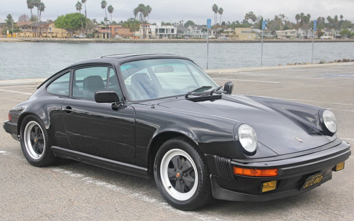1984 Porsche 911 Carrera 3.2 - Image 26 of 31