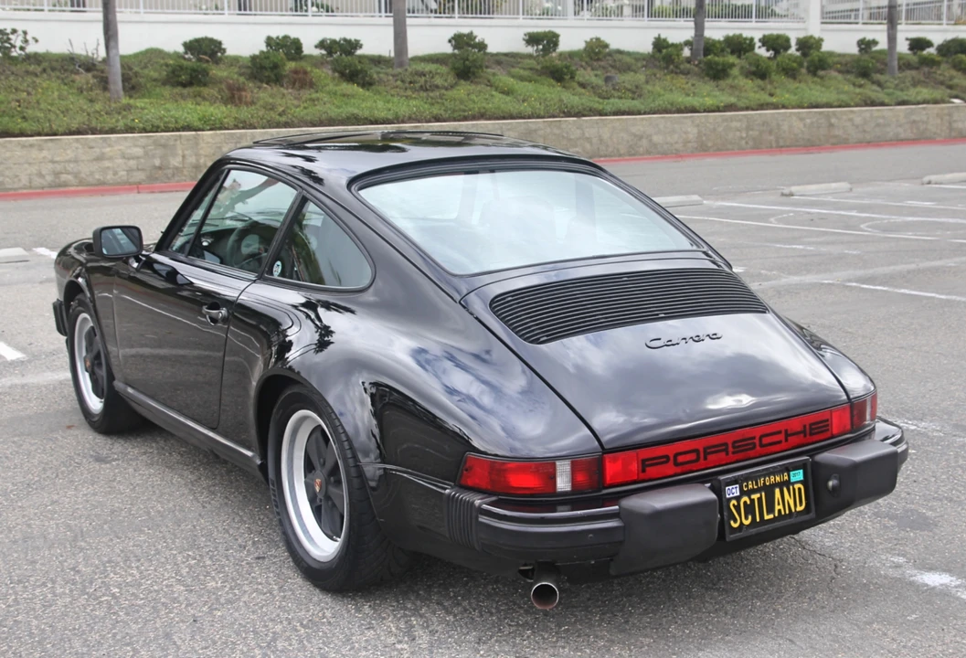 1984 Porsche 911 Carrera 3.2 - Image 15 of 31