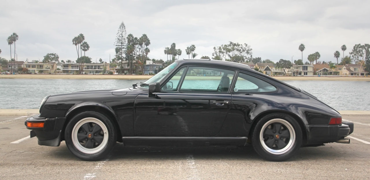 1984 Porsche 911 Carrera 3.2 - Image 10 of 31