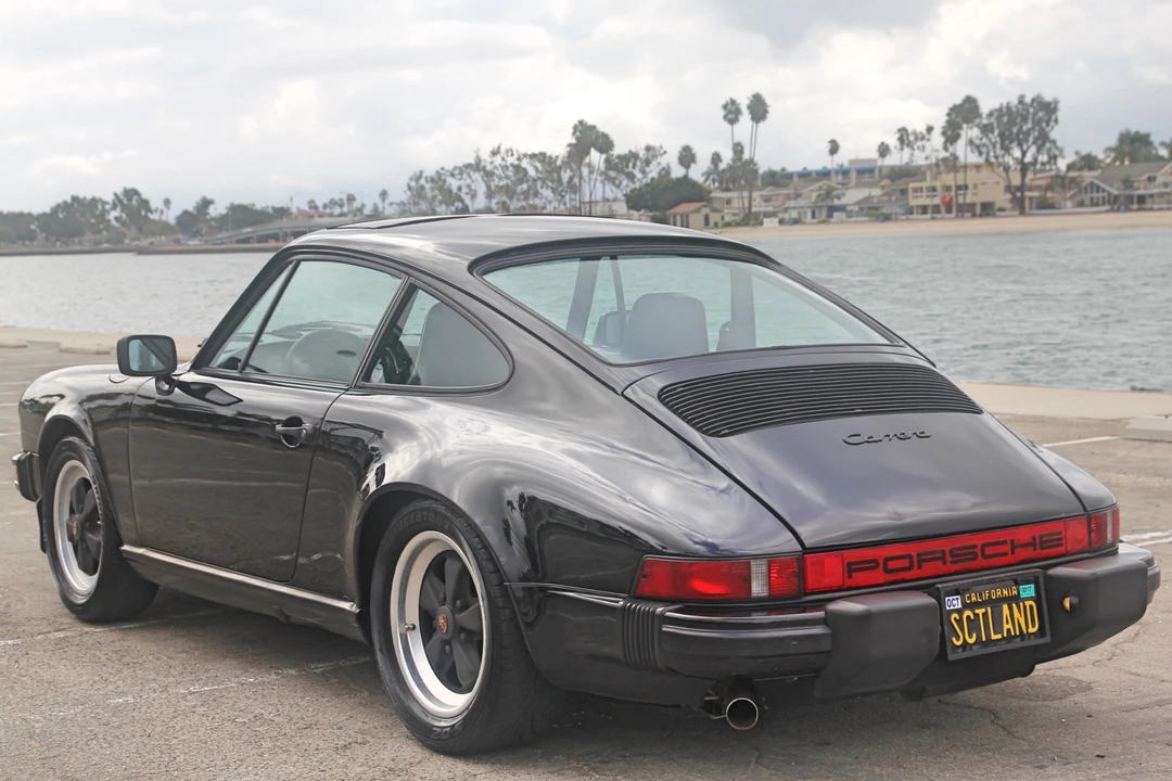 1984 Porsche 911 Carrera 3.2 - Image 13 of 31
