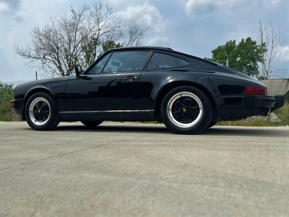 1984 Porsche 911 Carrera 3.2 - Image 21 of 31