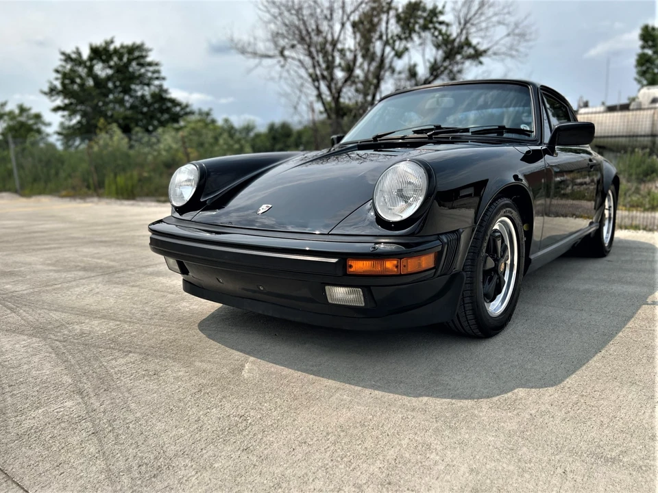 1984 Porsche 911 Carrera 3.2 - Image 4 of 31
