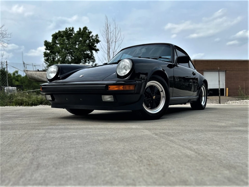 1984 Porsche 911 Carrera 3.2 - Image 9 of 31