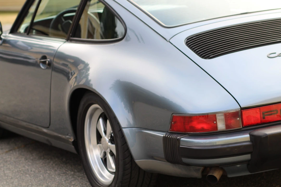 1984 Porsche 911 Carrera 3.2 - Image 27 of 31