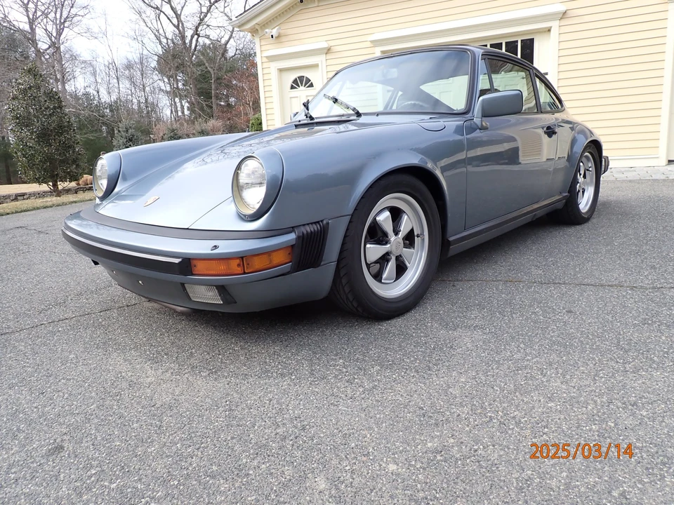 1984 Porsche 911 Carrera 3.2 - Image 9 of 31