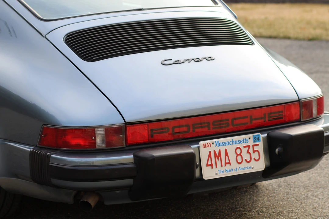 1984 Porsche 911 Carrera 3.2 - Image 26 of 31