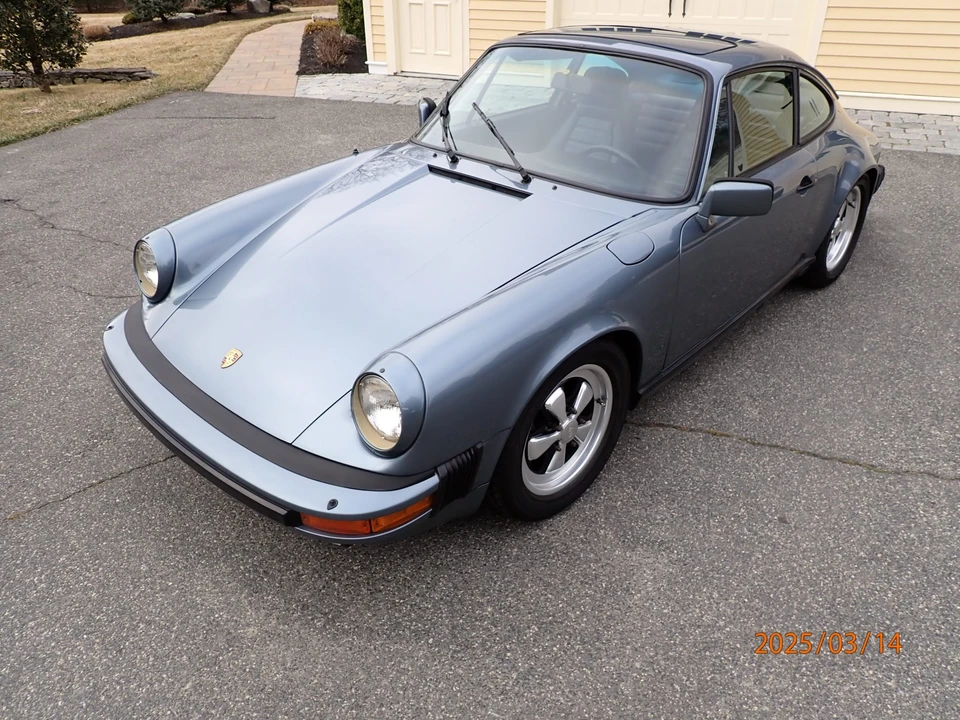 1984 Porsche 911 Carrera 3.2 - Image 8 of 31