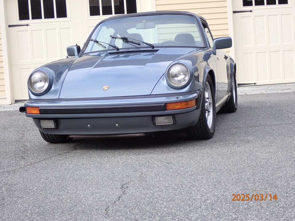 1984 Porsche 911 Carrera 3.2 - Image 10 of 31