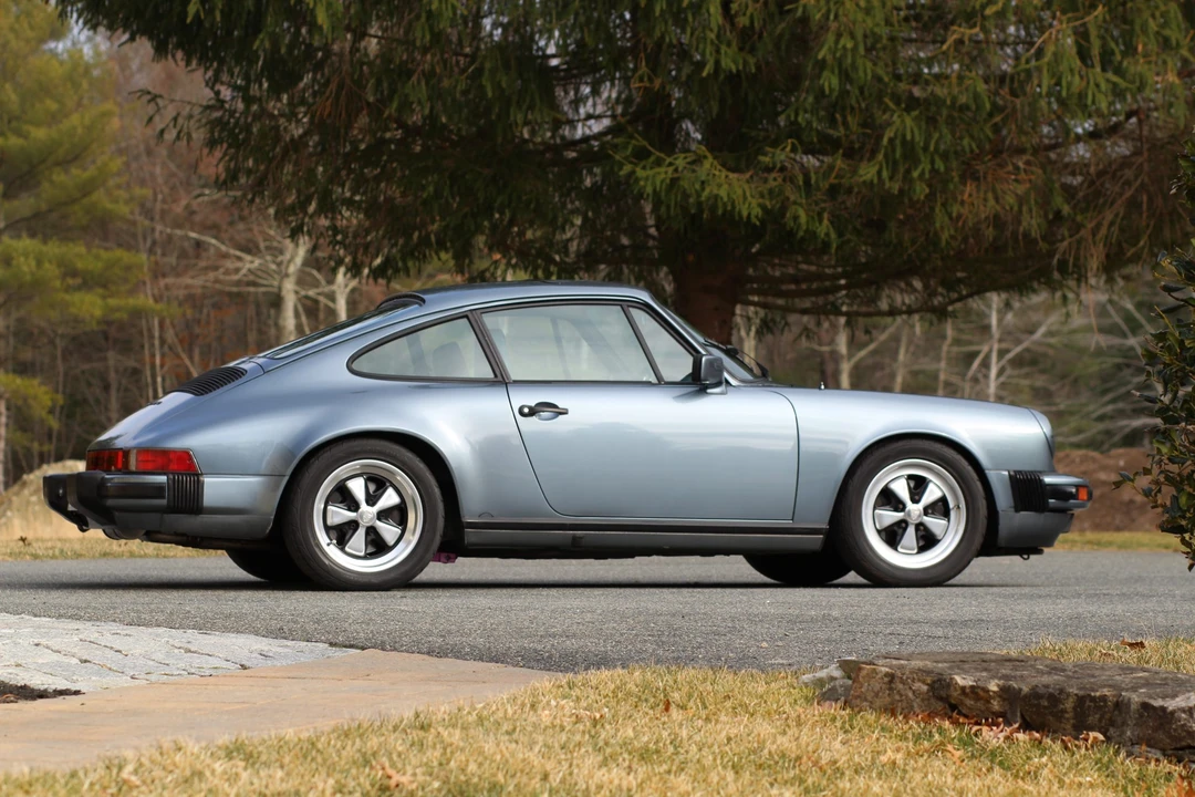 1984 Porsche 911 Carrera 3.2 - Image 3 of 31