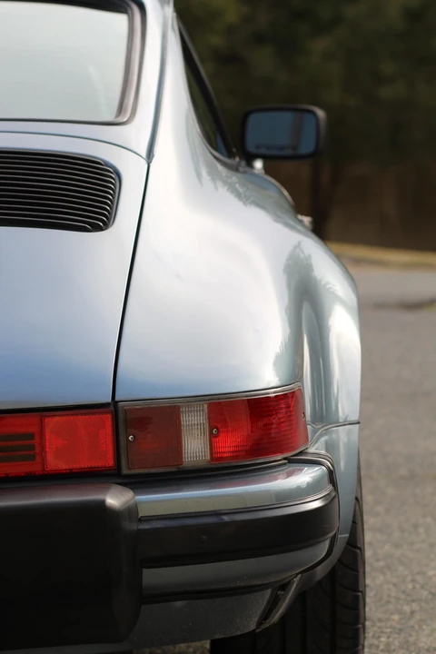 1984 Porsche 911 Carrera 3.2 - Image 29 of 31