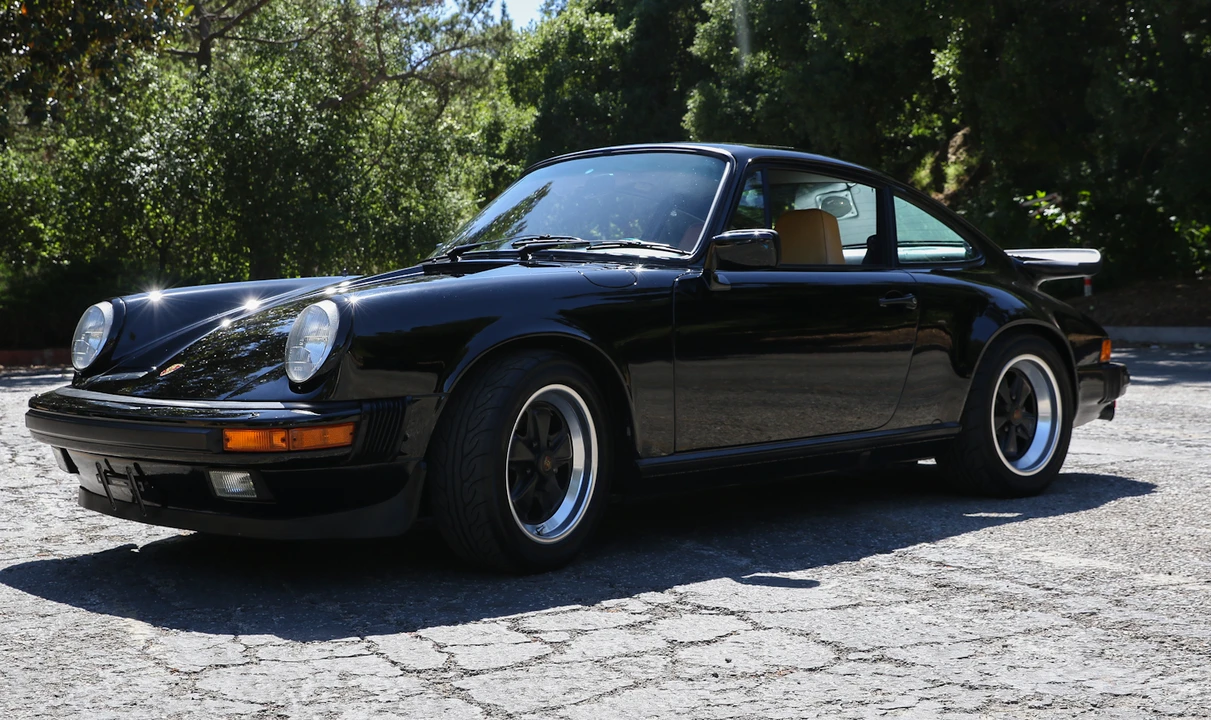 1984 Porsche 911 Carrera 3.2 - Image 28 of 31