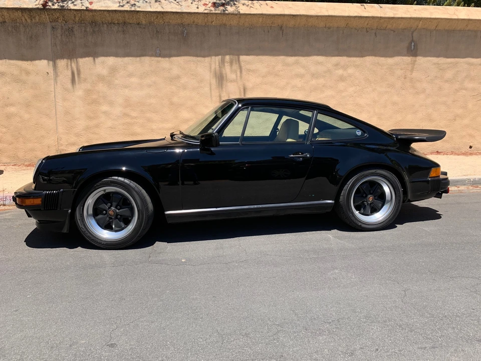 1984 Porsche 911 Carrera 3.2 - Image 25 of 31
