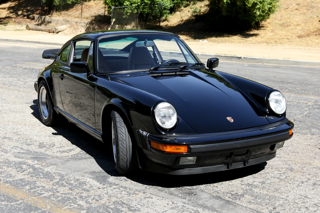 1984 Porsche 911 Carrera 3.2 - Image 4 of 31