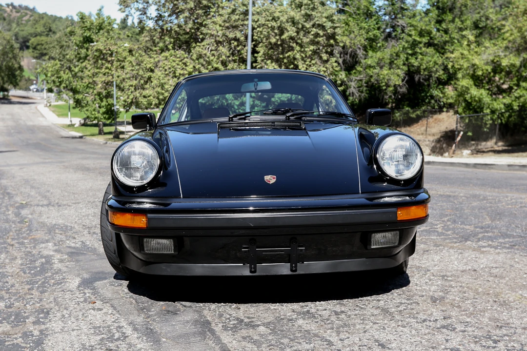 1984 Porsche 911 Carrera 3.2 - Image 6 of 31