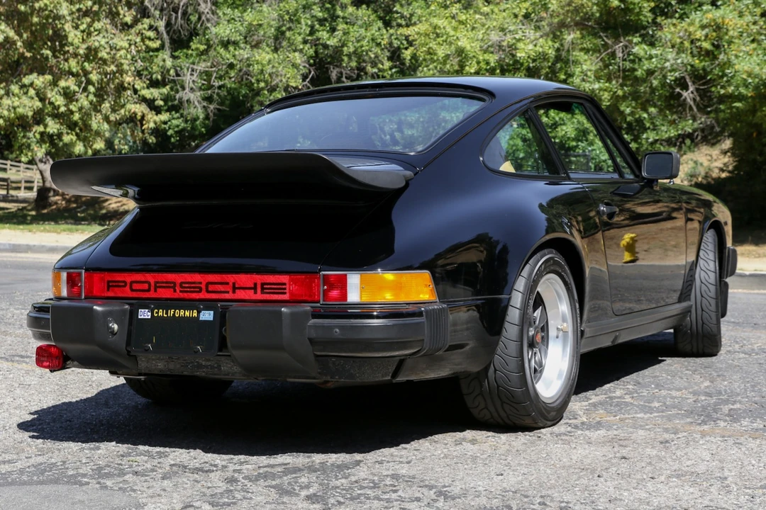 1984 Porsche 911 Carrera 3.2 - Image 20 of 31