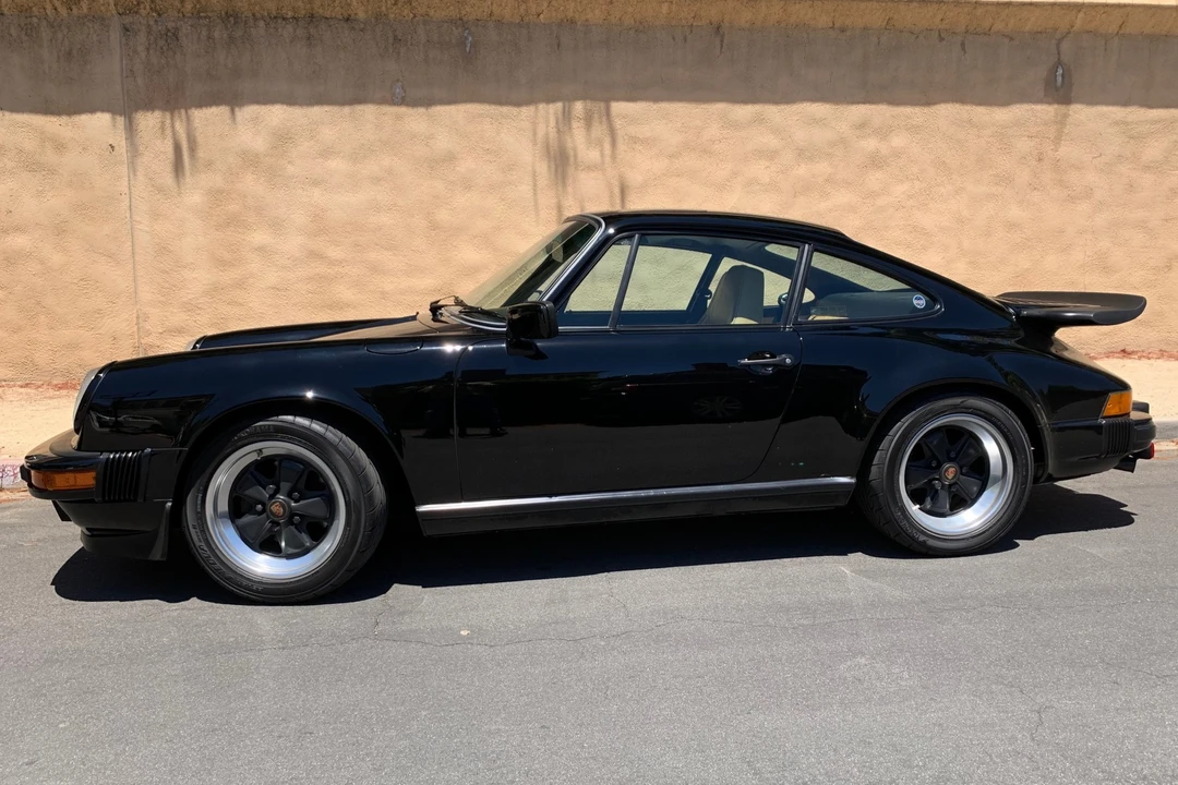 1984 Porsche 911 Carrera 3.2 - Image 16 of 31