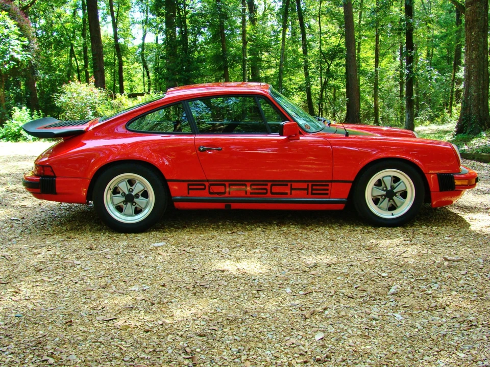 1984 Porsche 911 Carrera 3.2 - Image 26 of 31
