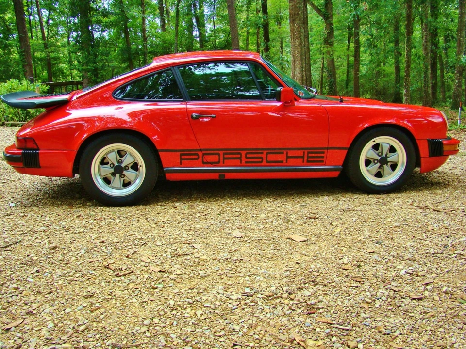 1984 Porsche 911 Carrera 3.2 - Image 28 of 31