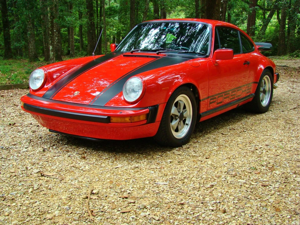 1984 Porsche 911 Carrera 3.2 - Image 9 of 31