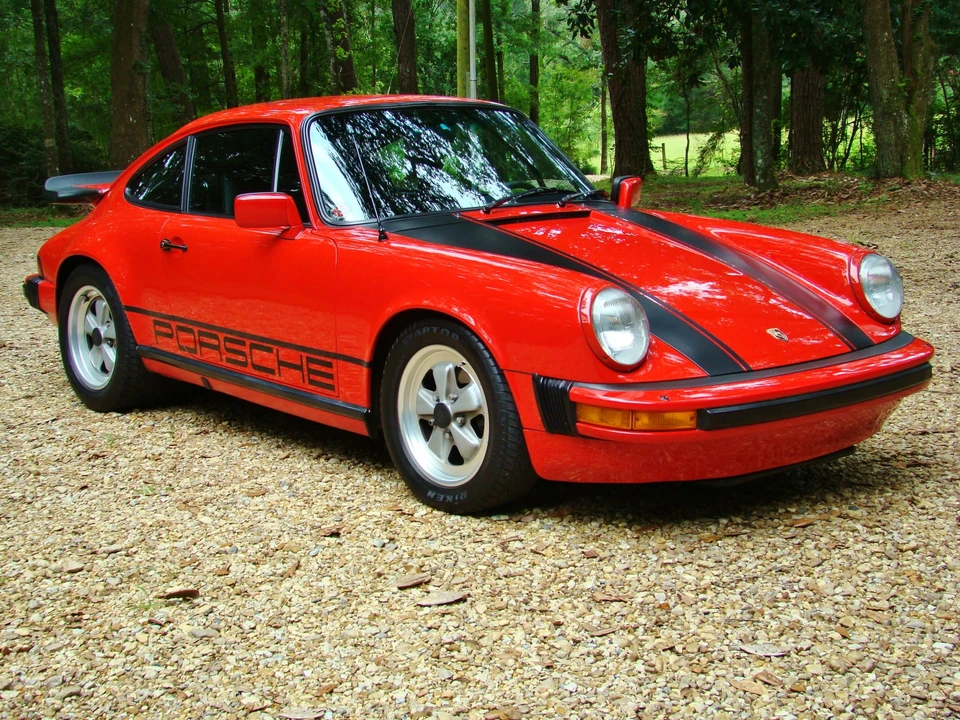 1984 Porsche 911 Carrera 3.2 - Image 24 of 31