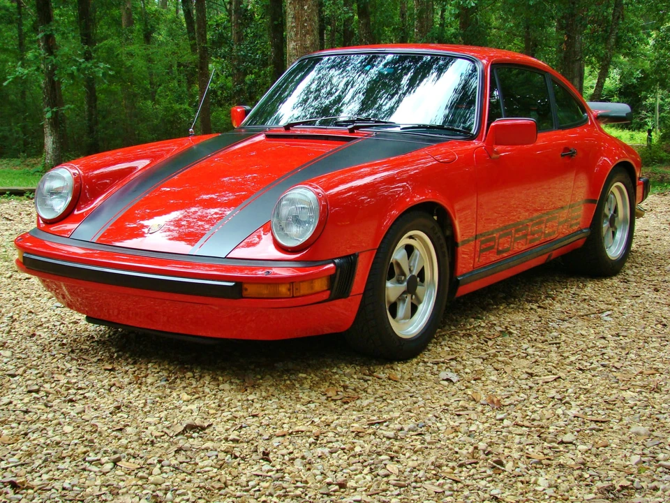 1984 Porsche 911 Carrera 3.2 - Image 14 of 31
