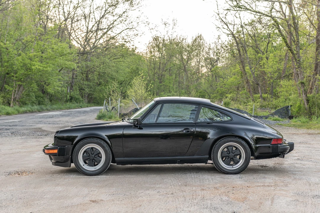 1984 Porsche 911 Carrera 3.2 - Image 19 of 31