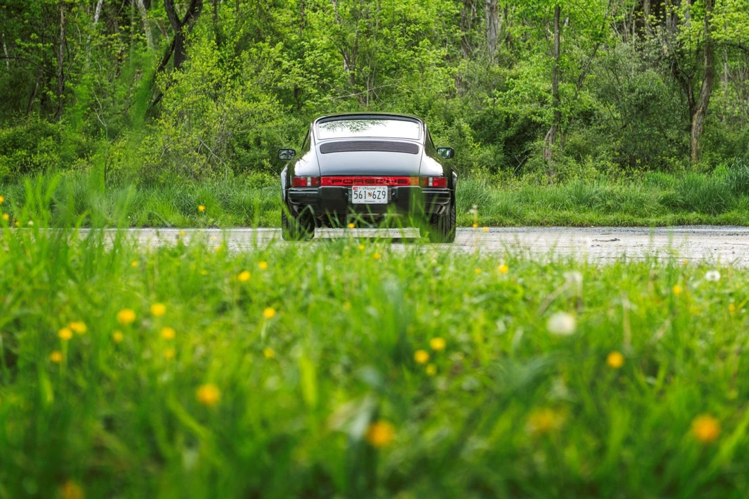 1984 Porsche 911 Carrera 3.2 - Image 29 of 31