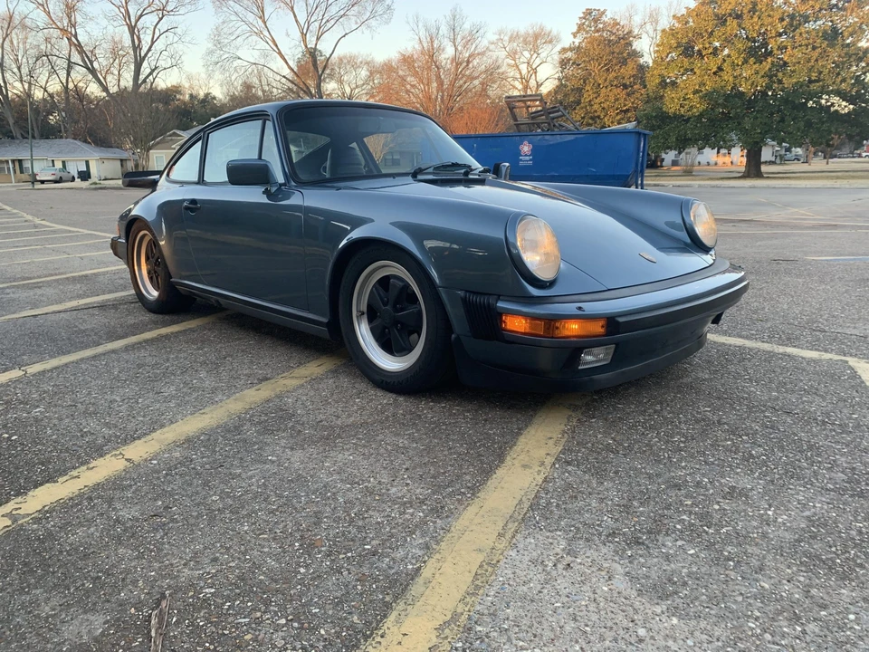 1984 Porsche 911 Carrera 3.2 - Image 2 of 31