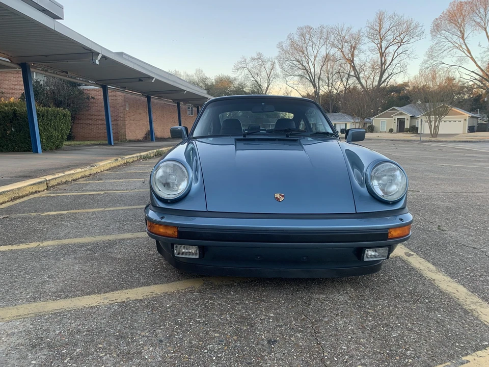 1984 Porsche 911 Carrera 3.2 - Image 5 of 31