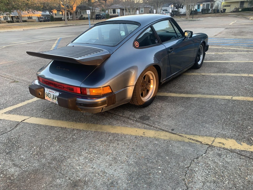 1984 Porsche 911 Carrera 3.2 - Image 18 of 31