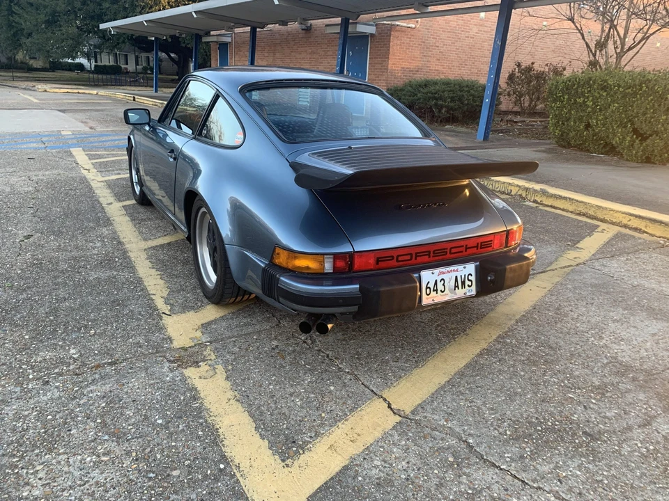 1984 Porsche 911 Carrera 3.2 - Image 12 of 31