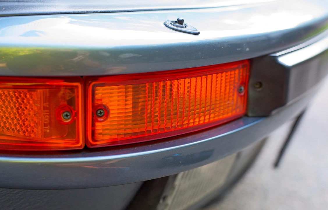 1984 Porsche 911 Carrera 3.2 - Image 21 of 31