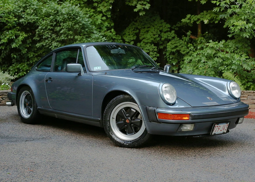 1984 Porsche 911 Carrera 3.2 - Image 8 of 31