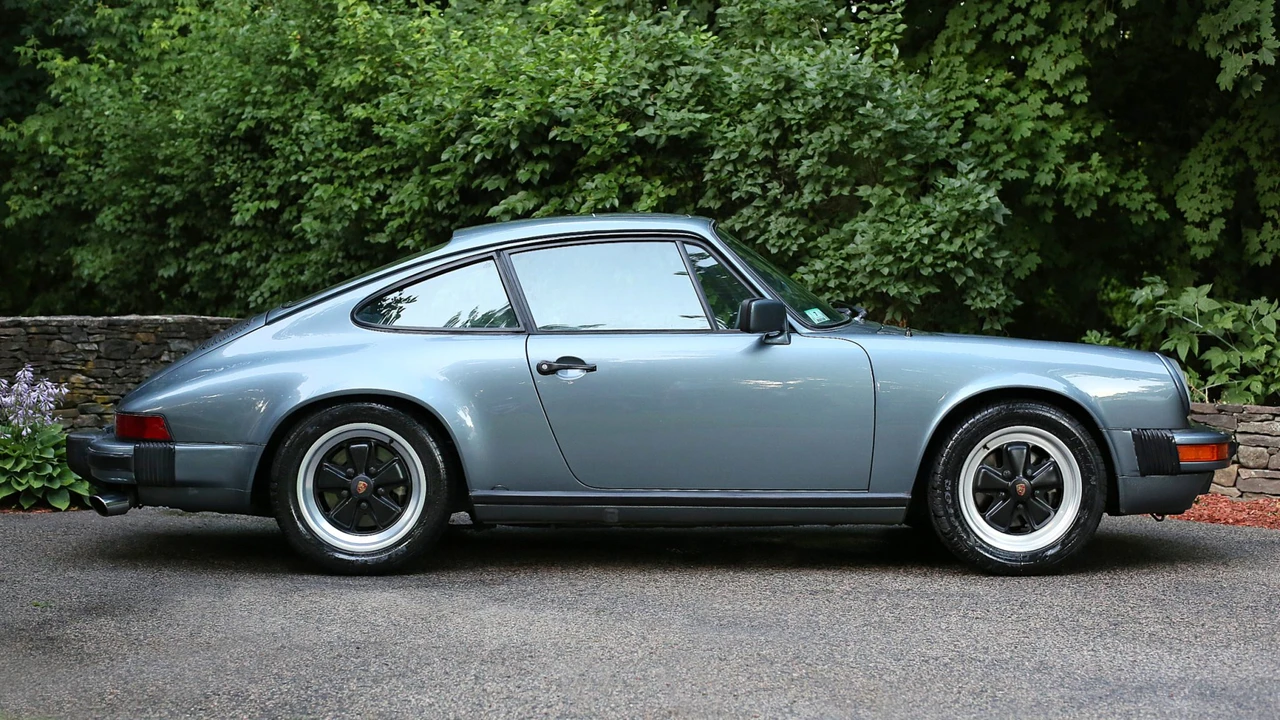 1984 Porsche 911 Carrera 3.2 - Image 6 of 31