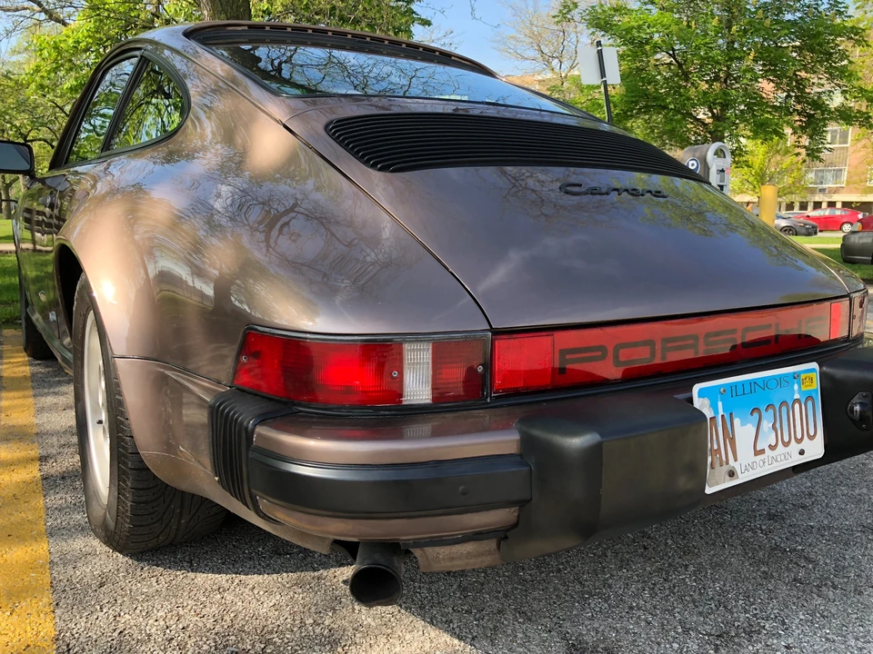 1984 Porsche 911 Carrera 3.2 - Image 16 of 31