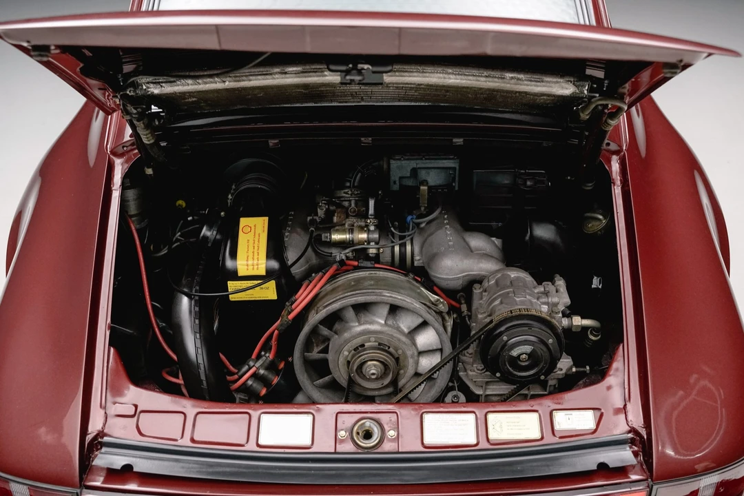 1984 Porsche 911 Carrera 3.2 - Image 22 of 31
