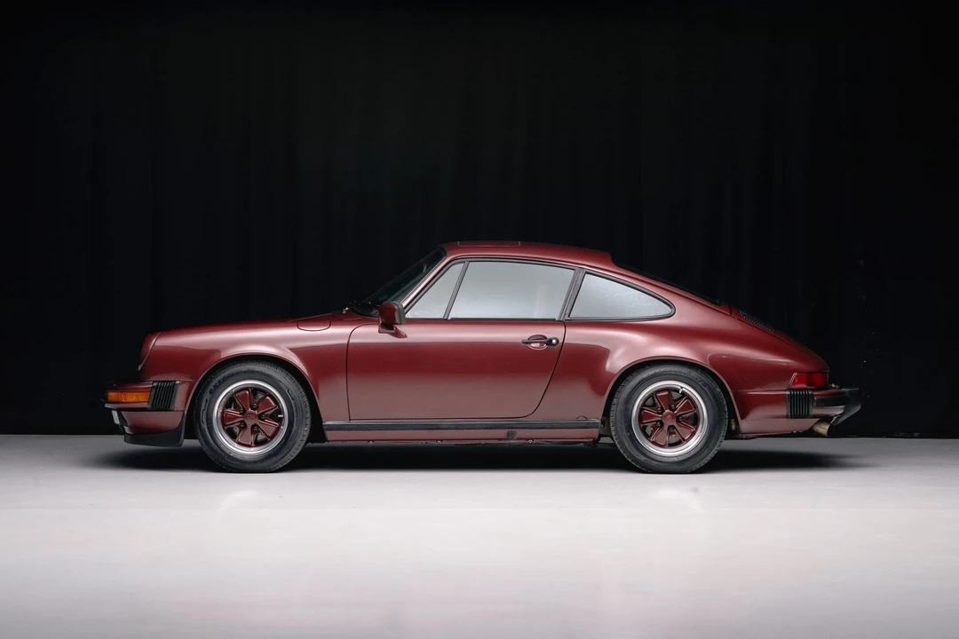1984 Porsche 911 Carrera 3.2 - Image 25 of 31