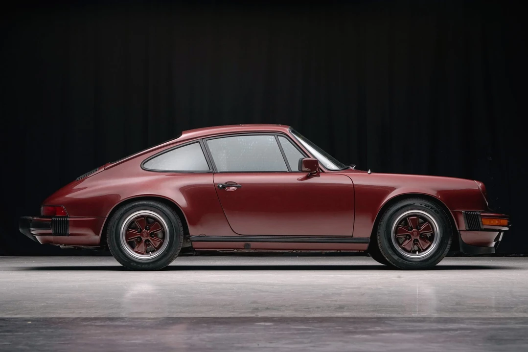 1984 Porsche 911 Carrera 3.2 - Image 12 of 31