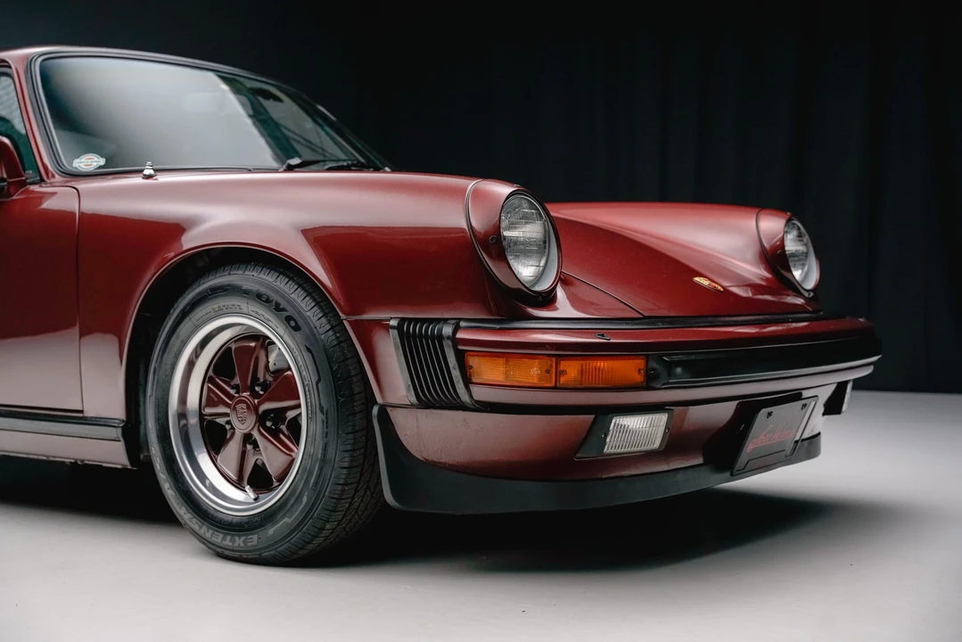 1984 Porsche 911 Carrera 3.2 - Image 26 of 31