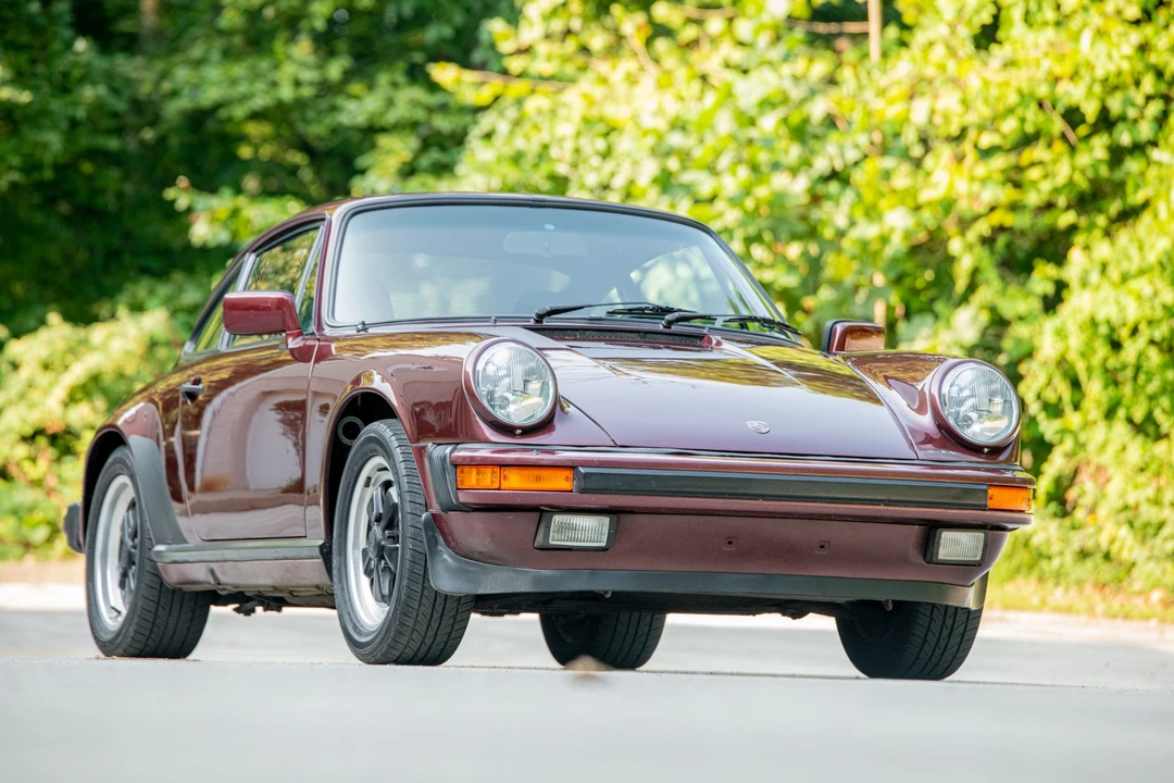 1984 Porsche 911 Carrera 3.2 - Image 11 of 31