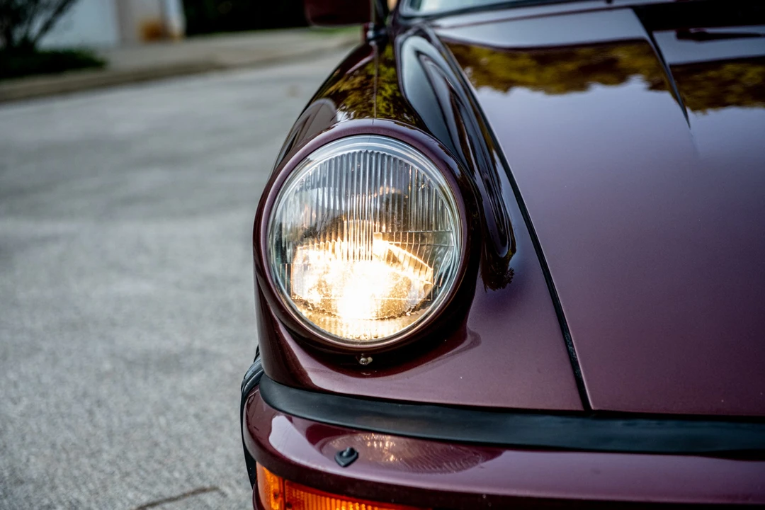 1984 Porsche 911 Carrera 3.2 - Image 22 of 31