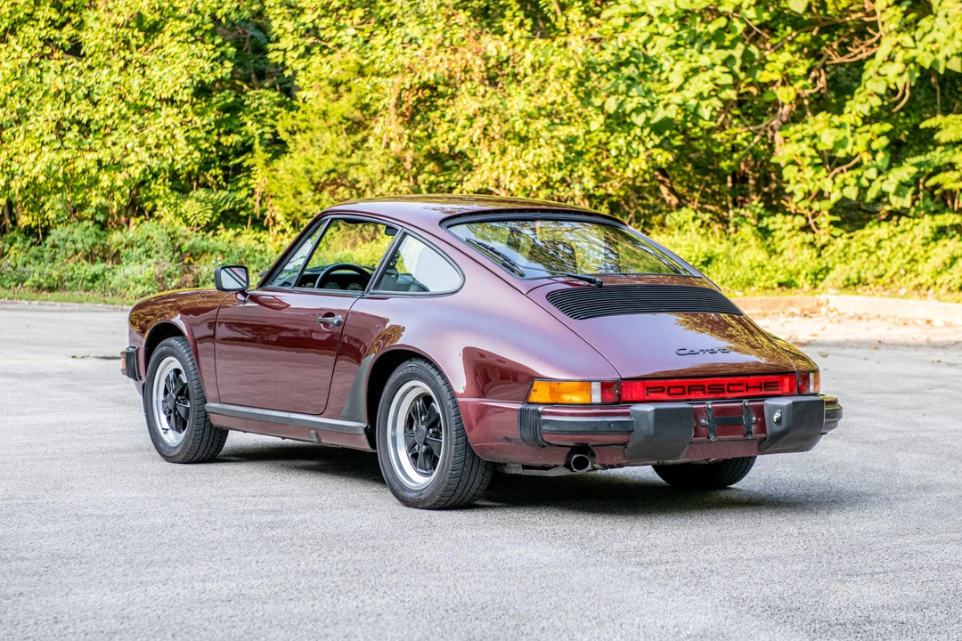 1984 Porsche 911 Carrera 3.2 - Image 4 of 31