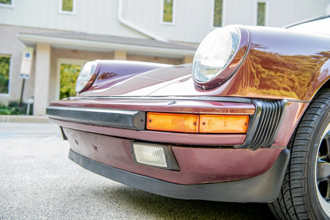 1984 Porsche 911 Carrera 3.2 - Image 26 of 31