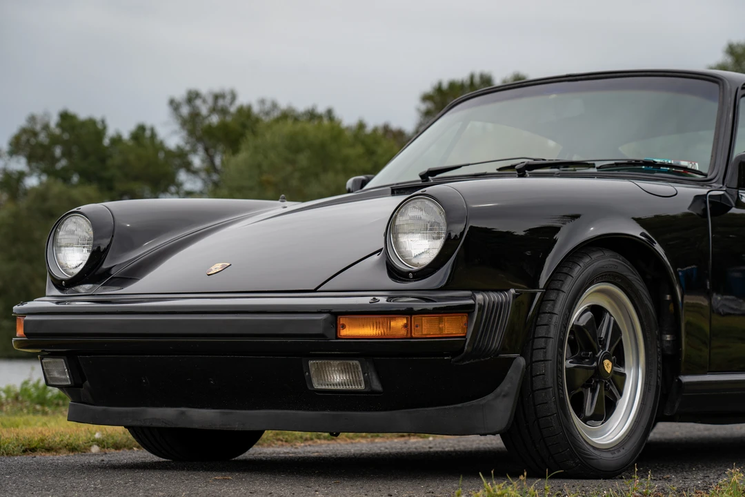 1984 Porsche 911 Carrera 3.2 - Image 24 of 31