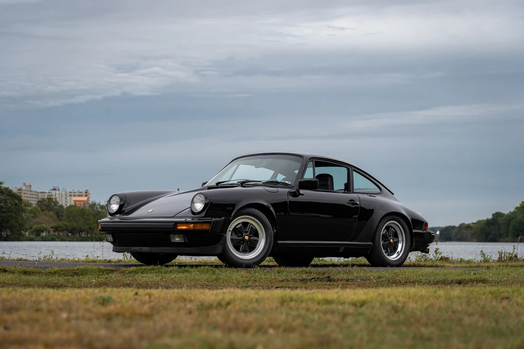 1984 Porsche 911 Carrera 3.2 - Image 12 of 31