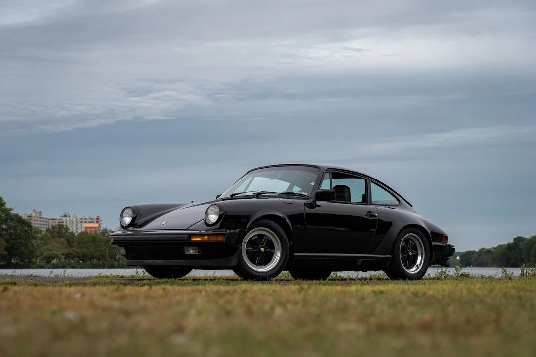 1984 Porsche 911 Carrera 3.2 - Image 11 of 31
